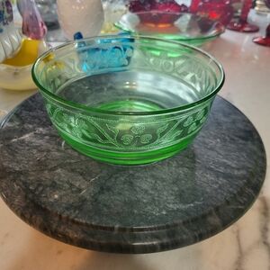 Vintage uranium glass dish